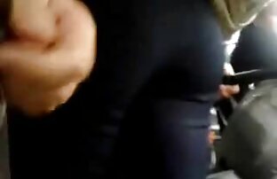 Ein Mann mit Tätowierungen deutsche sex videos mit reifen frauen auf seinem Körper sieht ein Muster im park und lud ihn ein, einen porno zu starten, in dem er süße Muschi in die Kamera schneidet.