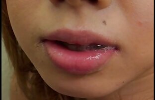 XXX Schande Dumm im Mund fkk reife frauen eines Bauarbeiters stecken, der direkt in die Toilette pisst